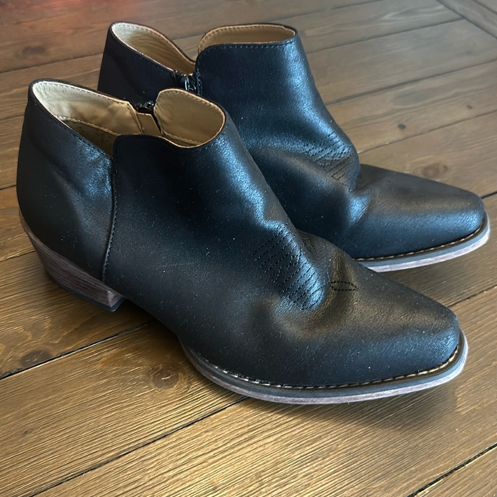 Roper ankle boots